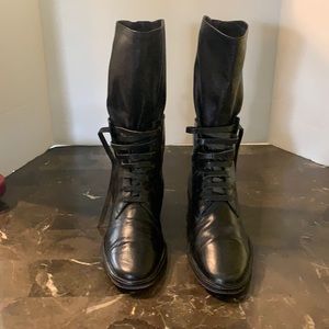 Anne Klein Black Leather Boots 7.5 (SB1)